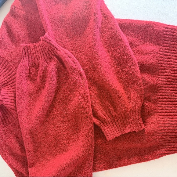 Wild Fable Red Mock Neck Puff Sleeve Sweater | Size M - Picture 6 of 6
